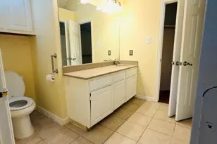 2077 Sundance Ct, Lewisville, TX 75067 - Photo 10