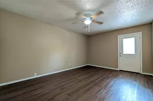 1911 Mack Pl, Denton, TX 76209 - Photo 4