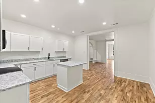 401 S Gardner St, Whitewright, TX 75491 - Photo 10