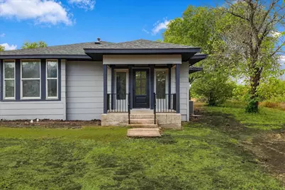 401 S Gardner Street, Whitewright, TX 75491 - Photo 1
