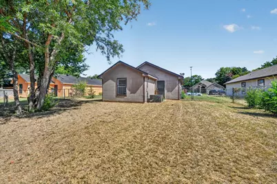 5304 Carol Avenue, Fort Worth, TX 76105 - Photo 6