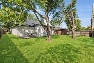 6301 Minuteman Ln, Arlington, TX 76002 - Photo 10
