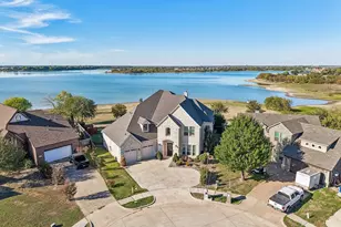 536 Longshore Dr, Little Elm, TX 75068 - Photo 1