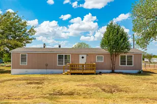 7205 Walden Dr, Joshua, TX 76058 - Photo 1