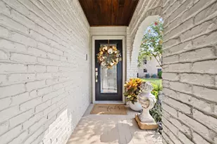 5713 Southern Cross Dr, Rockwall, TX 75032 - Photo 4