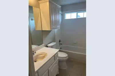 2740 Eastland Drive, Grand Prairie, TX 75052 - Photo 34