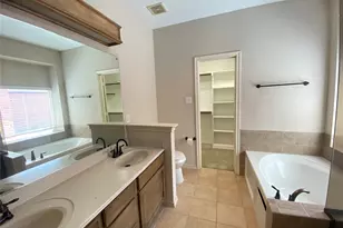 8307 Timberbrook Ln, Dallas, TX 75249 - Photo 14