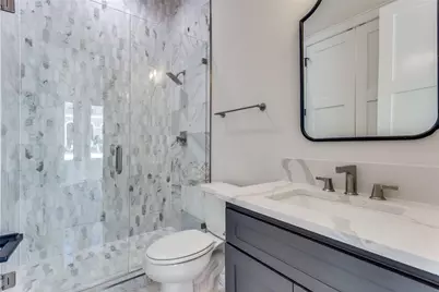 250 E Dallas Street #112, Grapevine, TX 76051 - Photo 18