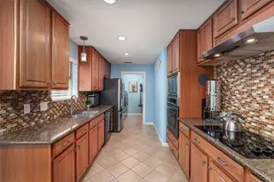 5006 Andalusia Trail, Arlington, TX 76017 - Photo 12