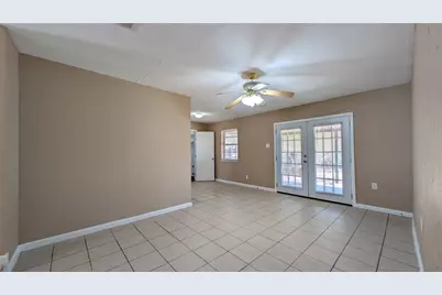 514 Campbell Lane, Denton, TX 76209 - Photo 16