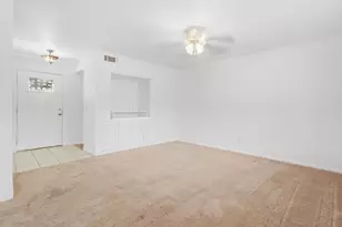 710 Parkridge Dr, Decatur, TX 76234 - Photo 8