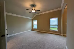237 Jacinth Ln, Granbury, TX 76049 - Photo 6