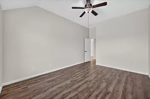 1113 Manhassett Ct, Fort Worth, TX 76140 - Photo 12