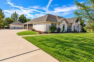 4000 Meadow View Circle, Kaufman, TX 75142 - Photo 2