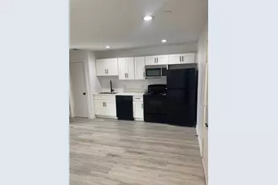 321 E 8th Street #218, Dallas, TX 75203 - Photo 10