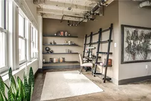329 E Colorado Blvd, Dallas, TX 75203 - Photo 12