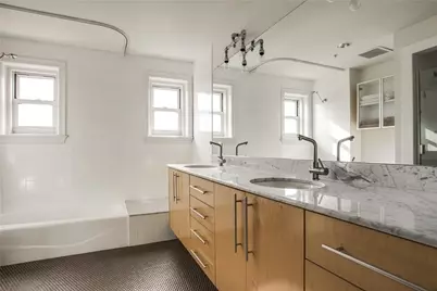 329 E Colorado Boulevard #501, Dallas, TX 75203 - Photo 20