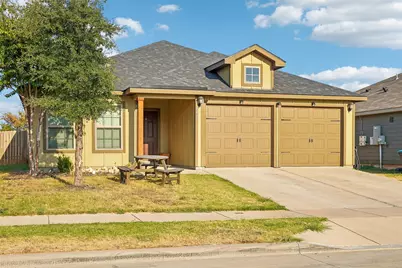 8420 Steel Dust Drive, Fort Worth, TX 76179 - Photo 2