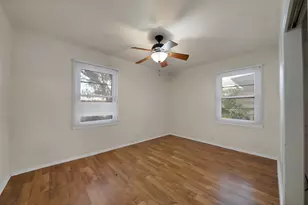 811 Phillips St, Cleburne, TX 76033 - Photo 10