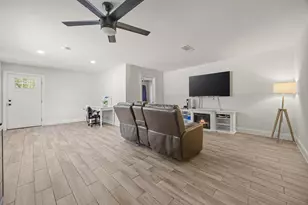 2810 Wild Valley Dr, Little Elm, TX 75068 - Photo 16