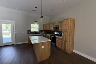 180 N Oak Pl, Van, TX 75790 - Photo 10