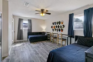 5474 Valley Dr, Fort Worth, TX 76140 - Photo 16