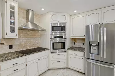 904 Dewey Scott Street, Benbrook, TX 76126 - Photo 12