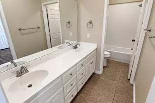 221 Gurley Ln, Waco, TX 76706 - Photo 16