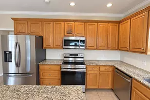 221 Gurley Ln, Waco, TX 76706 - Photo 6