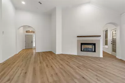 14628 Flanders Court, Addison, TX 75001 - Photo 10