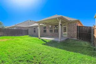 1605 Falconet Ct, Carrollton, TX 75010 - Photo 36