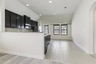 1605 Falconet Ct, Carrollton, TX 75010 - Photo 16