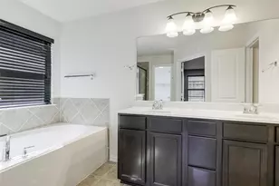 1605 Falconet Ct, Carrollton, TX 75010 - Photo 28