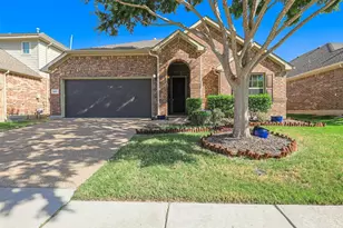 1605 Falconet Ct, Carrollton, TX 75010 - Photo 1