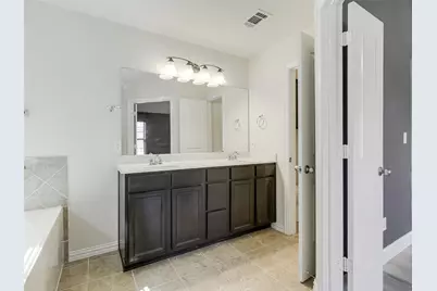 1605 Falconet Court, Carrollton, TX 75010 - Photo 30