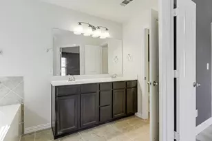 1605 Falconet Ct, Carrollton, TX 75010 - Photo 30