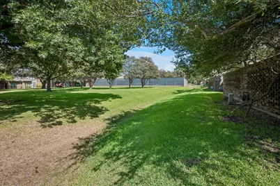 12466 Montego Plaza, Dallas, TX 75230 - Photo 26