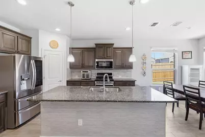 1101 Burlingame Drive, Cleburne, TX 76033 - Photo 8