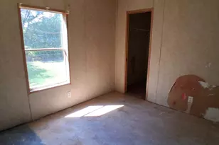 306 South St, Teague, TX 75860 - Photo 12