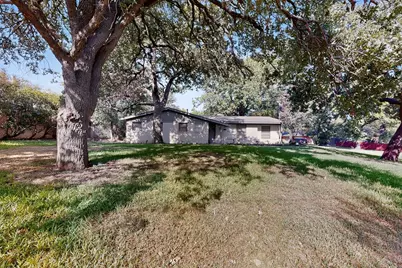 341 Arcadia Street, Hurst, TX 76053 - Photo 2