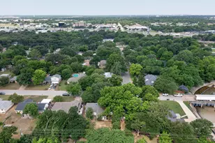 341 Arcadia St, Hurst, TX 76053 - Photo 40