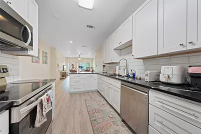1303 James Avenue, Waco, TX 76706 - Photo 12