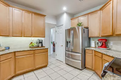 853 Royal Oak Lane, Burleson, TX 76028 - Photo 20