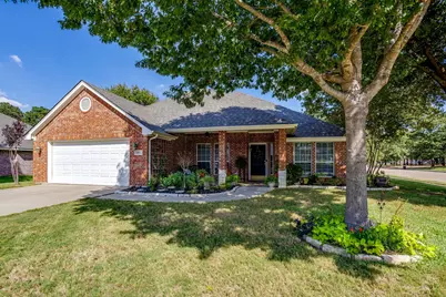 853 Royal Oak Lane, Burleson, TX 76028 - Photo 40