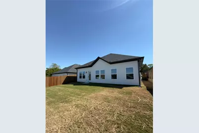 3412 Brazos River Drive, Granbury, TX 76048 - Photo 18