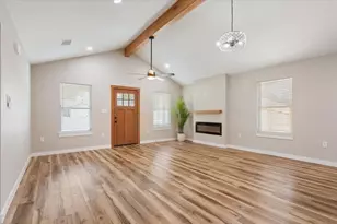 1105 Forrest St, Waco, TX 76704 - Photo 4