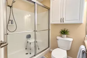 1011 Teresa Ct, Granbury, TX 76048 - Photo 6