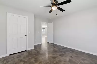 612 W Coffin Street, Denison, TX 75020 - Photo 10
