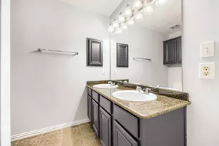 2800 Keller Springs Rd, Carrollton, TX 75006 - Photo 24