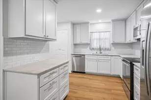 6078 Averill Way, Dallas, TX 75225 - Photo 10